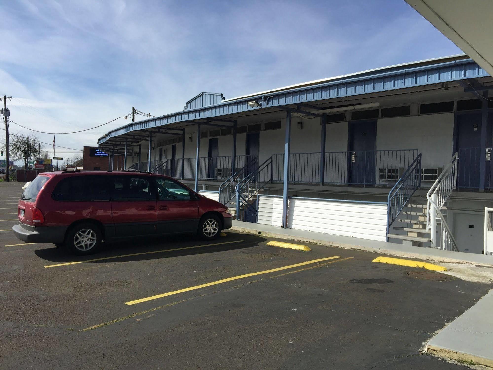 Budget Inn Albany Exterior photo